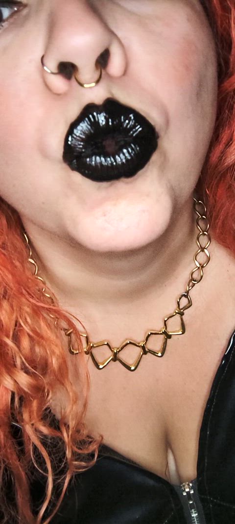 lips lipstick lipstick fetish gif