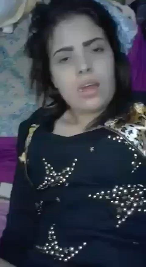 asianhotwife cute desi hotwife housewife indian milf muslim wife gif
