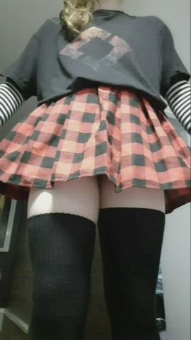 [18] Even hard I'm pretty smol UwU