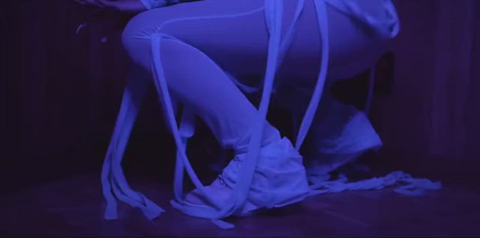 ass ass shaking big ass celebrity iggy azalea twerking gif