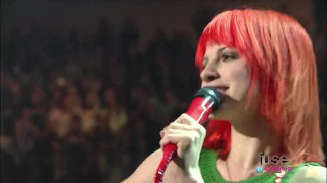 hayley williams jingle ball