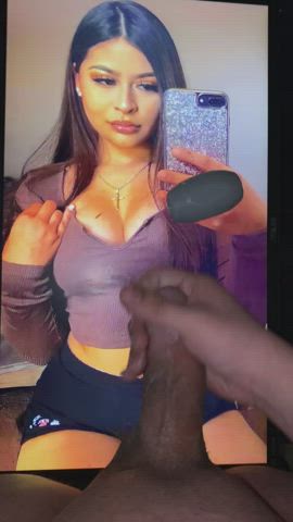 Makes jerking to my right friends so much better ?