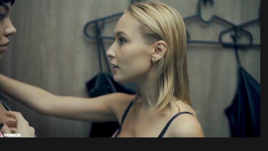 big tits french kissing kiss kissing lesbians natural tits tits vore gif