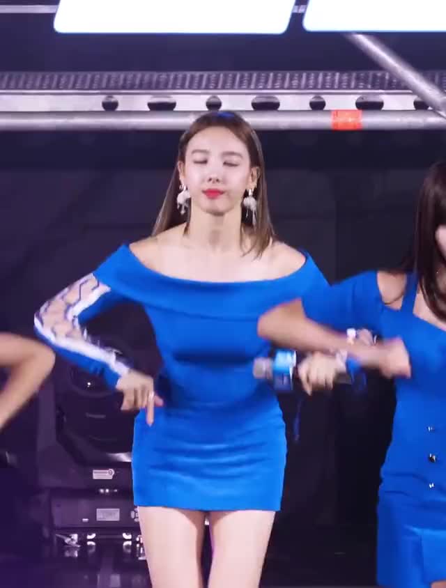Nayeon