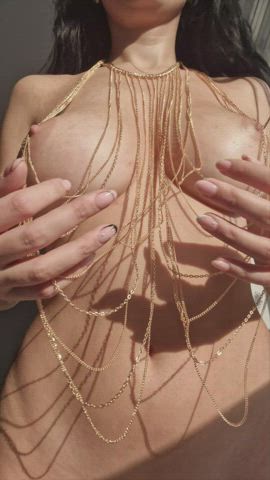 I'm so horny you can tell by my nipples