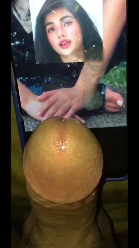 actress celebrity cum on feet cumshot filipina foot fetish jerk off petite hands