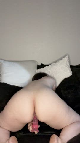 amateur milf masturbating gif