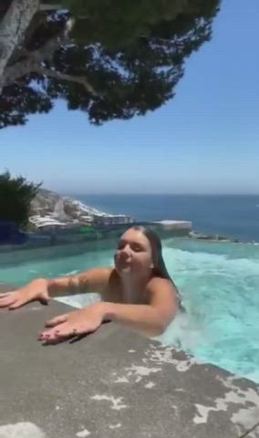 Shaking off the water