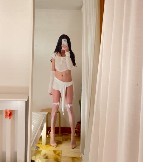 bisexual gay legs long legs sissy sissy slut striptease tease trans trans girls blowjobs