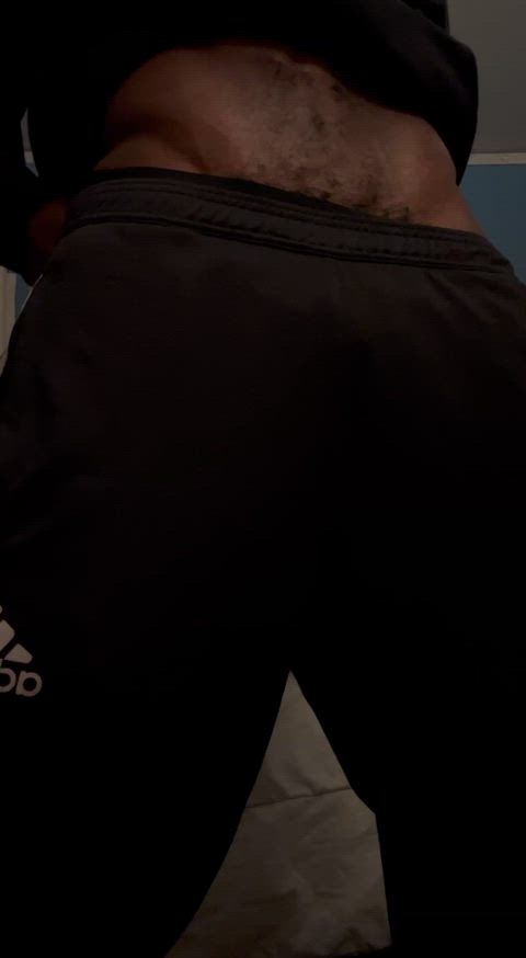 Sad bc my old account got deleted, happy because I get to edge my cock all night
