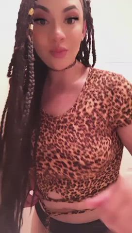 This cheetah print has me feeling wild (drop)