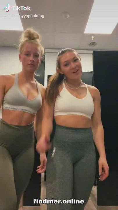 Amateur Dancing German Homemade Jeans Leggings Legs Spandex Sport Teen TikTok Tits
