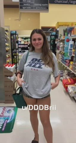 Wanna come grocery shopping with me?😜