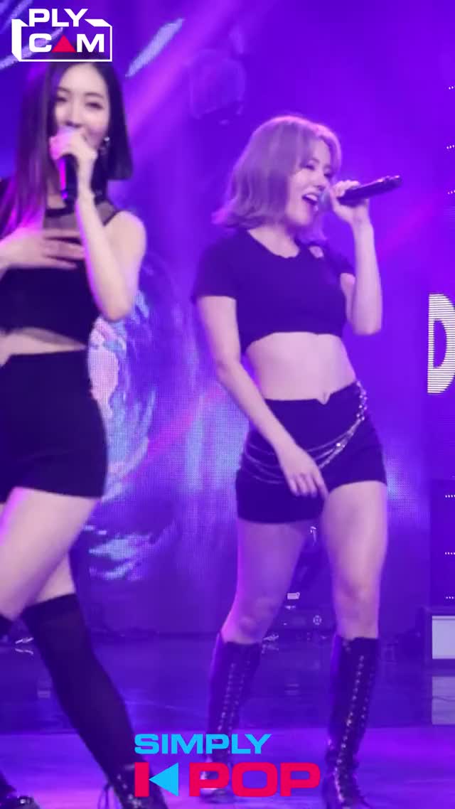 [Simply K-Pop] FANATICS CHAELIN 'Follow me' (파나틱스 채린 직캠) Ep.374