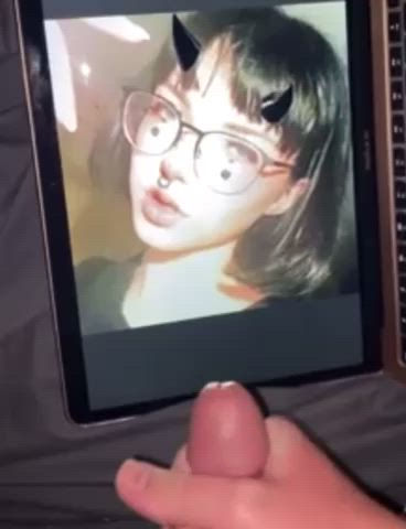 Emo girl cum tribute