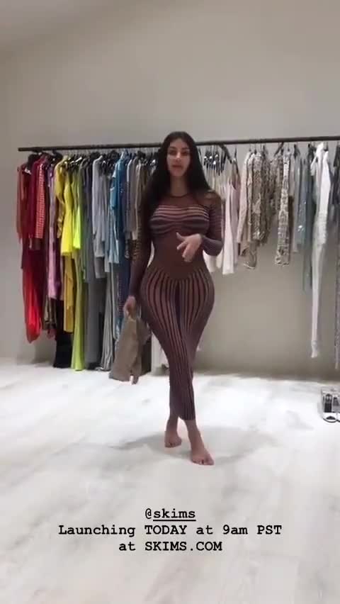 kimkardashian 10 9 2019 17 55 43 496
