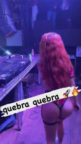 dancing redhead twerking gif