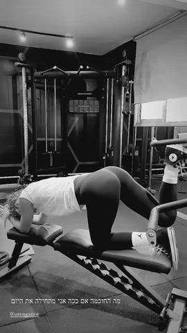 ass bar refaeli blonde celebrity legs natural tits small tits spandex workout gif