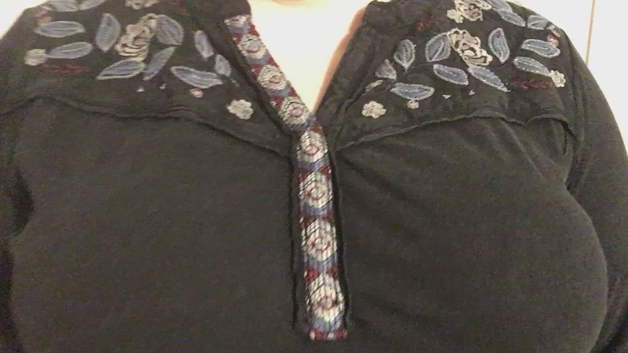 Amateur Big Tits Chubby gif