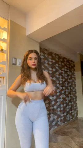 Qué tan buena creen que soy en el sexo anal? 🤭