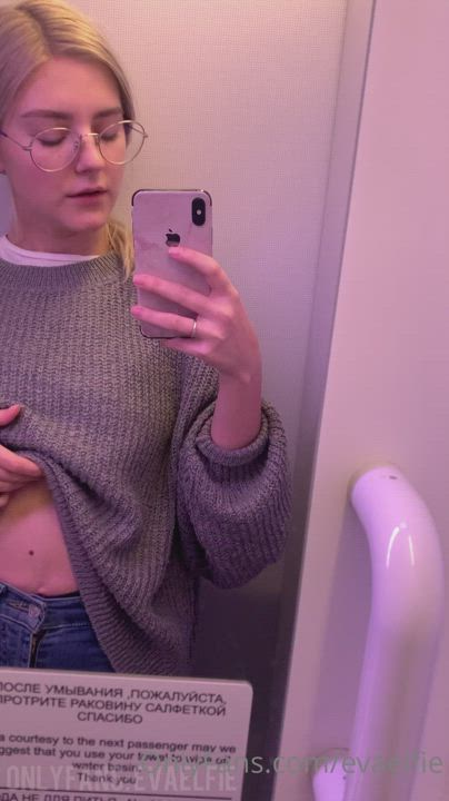 Eva in the airplane