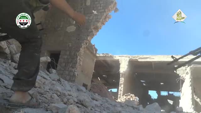 Syrian Rambo lays down suppression fire
