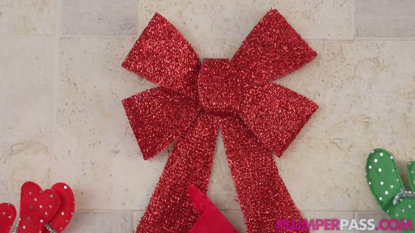 bbw big tits christmas elf huge tits interracial ssbbw gif