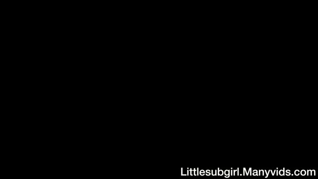 Get Anal, ATM, Stuffing Banana & Strawberries in Ass - 4K - at Littlesubgirl.Manyvids.com