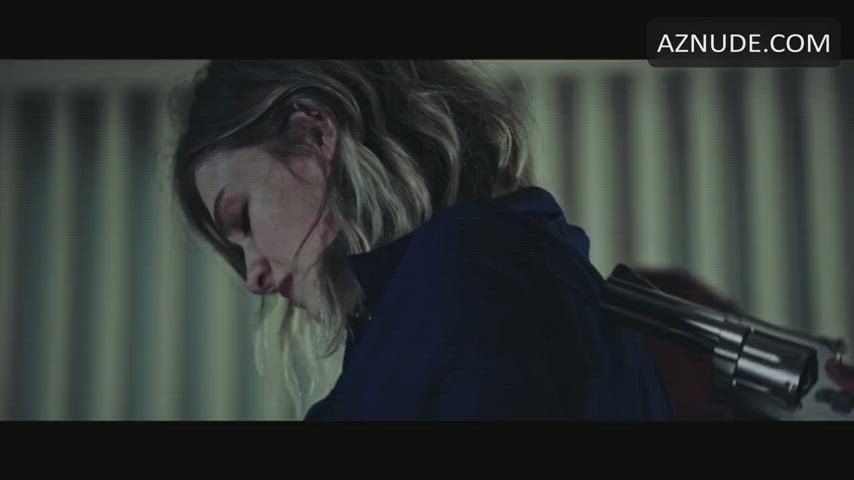 Anna Shields and Natalie Burn - The Executioners (2018)