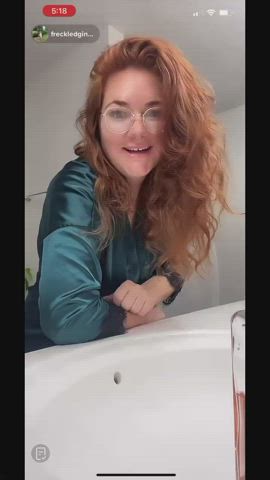 accidental big tits nipple nipslip tiktok tits gif