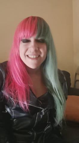 hey bitch, I want you like my fuck doll, do you want to be?