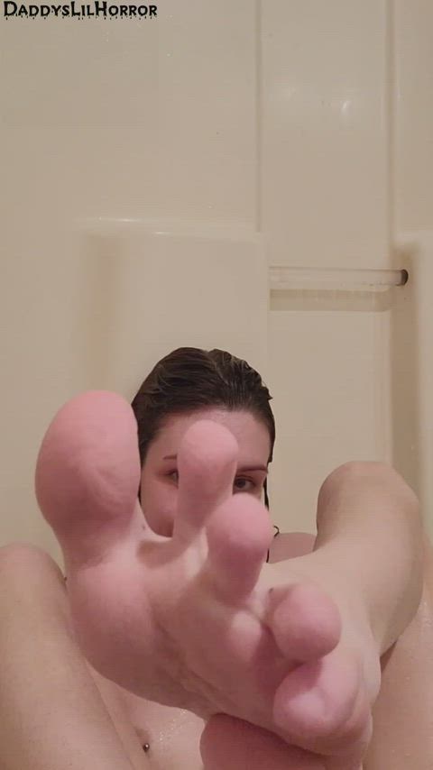 Clean Wrinkled Soles [oc]