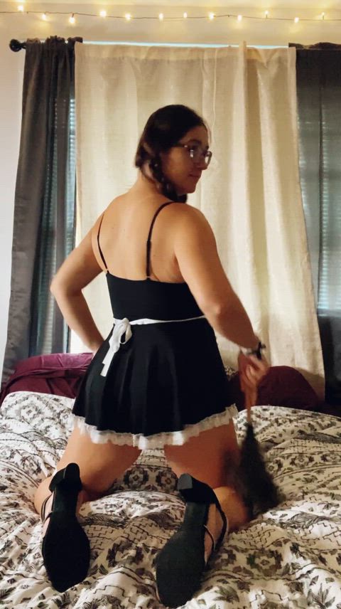 amateur brunette milf maid roleplay goddess thick thighs yoursluttymaid thick-booty