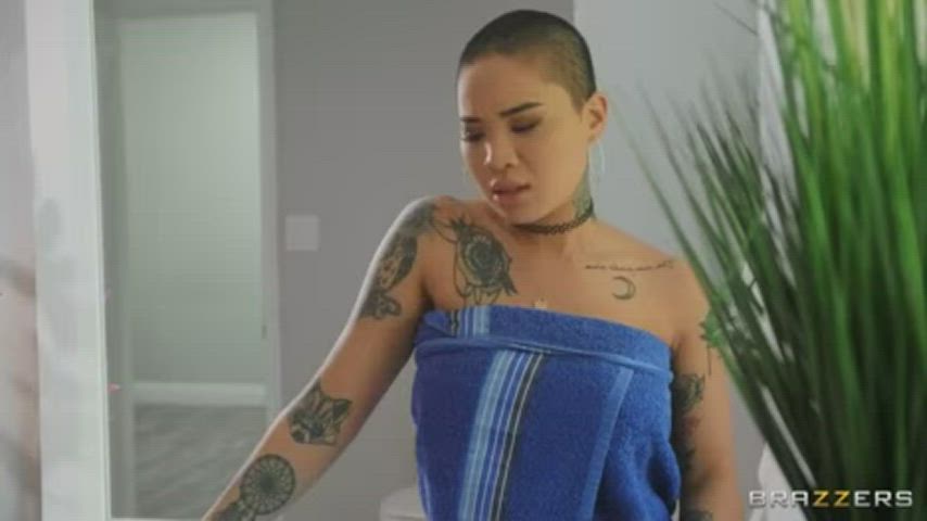 69 lesbian pussy licking gif