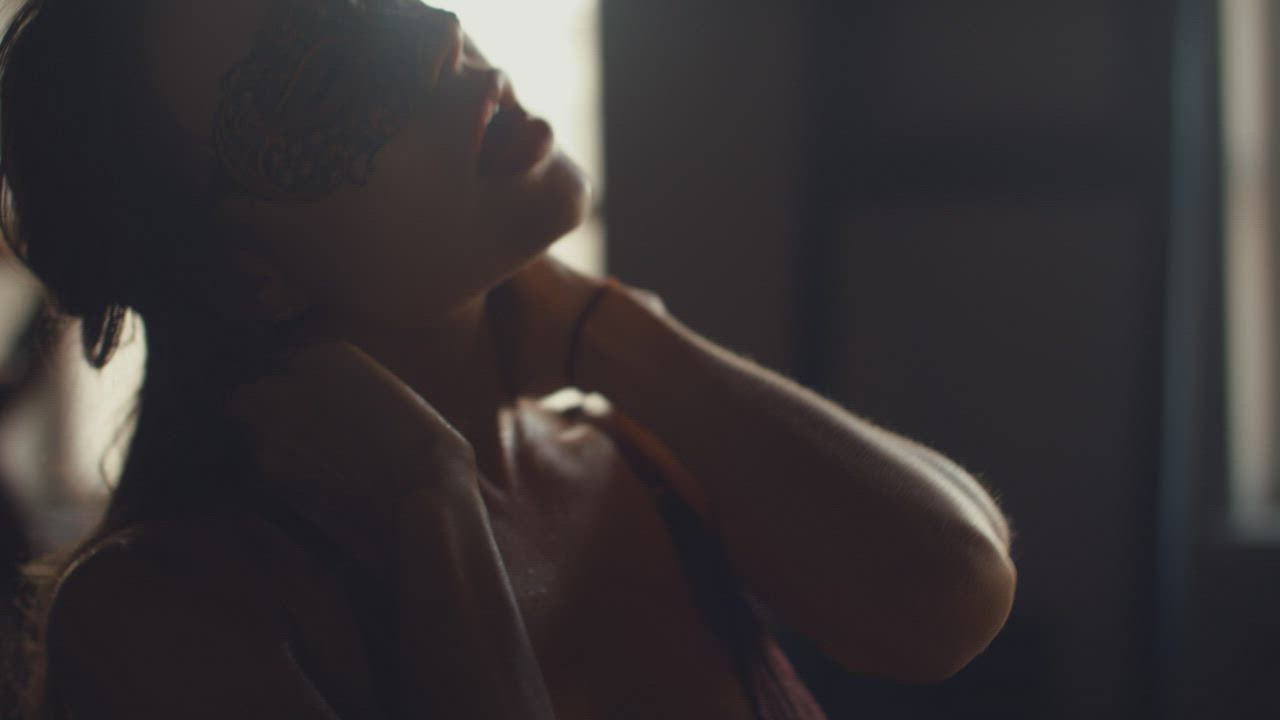 Do you love nude art?