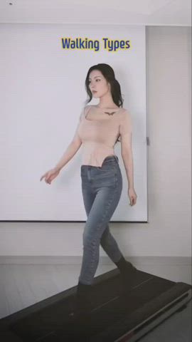 jiggle jiggling tits gif