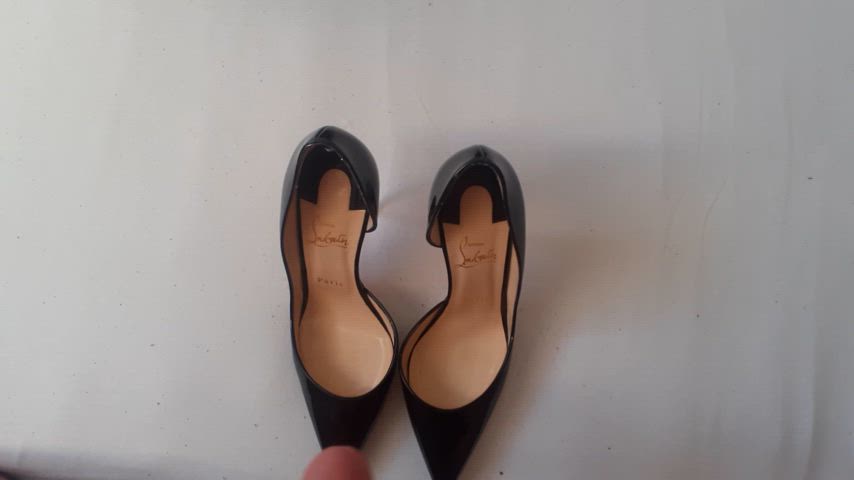 high heels masturbating shoes gif
