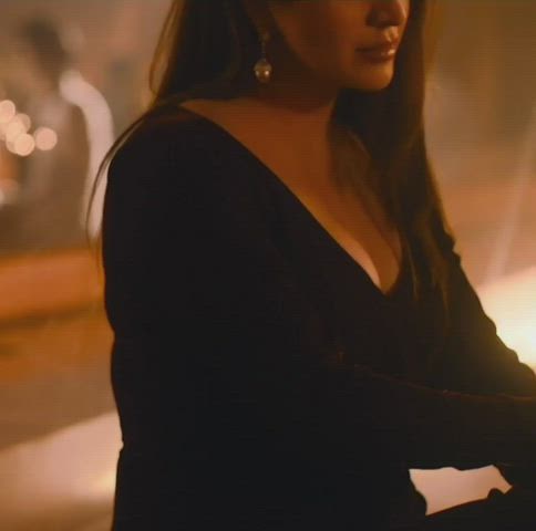 Milf Tisca Chopra Hot Scene