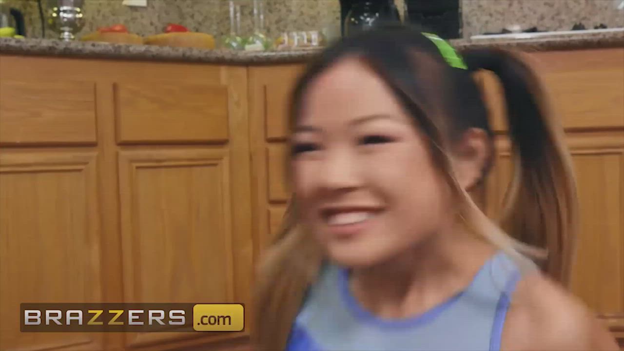 Brazzers Lesbian Lulu Chu Strap On Victoria Cakes gif
