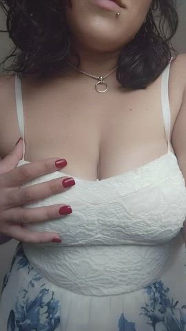 Let me reveal what I'm hiding under this pretty dress 😈💋