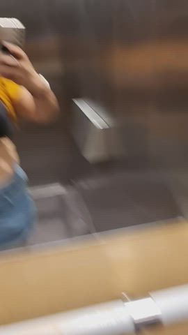 Flashing in the lift