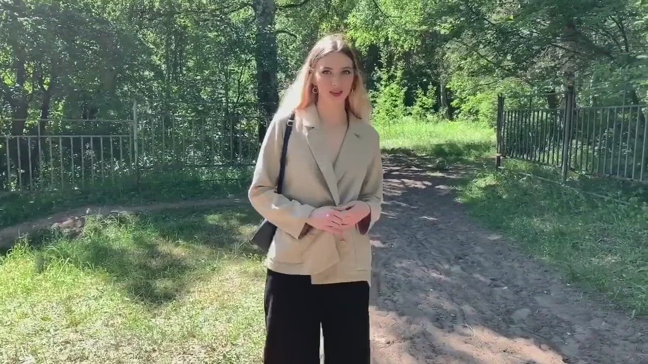 Blowjob in the forest [Dionkadi]