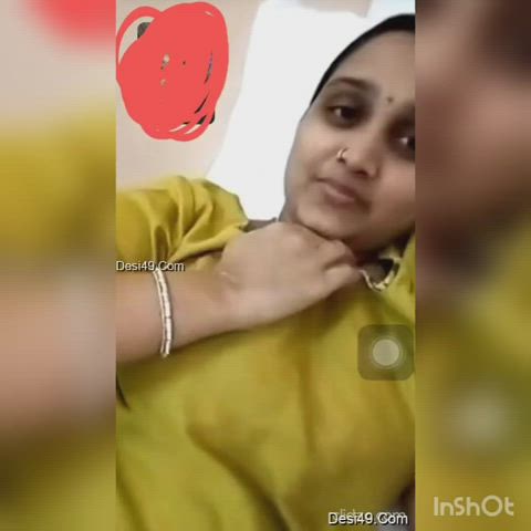 Hot cute girls showing her Boobs and pussy (link in comment)
