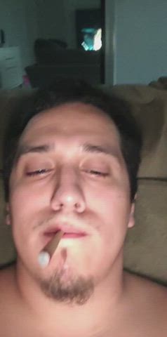 weed and head 😌
