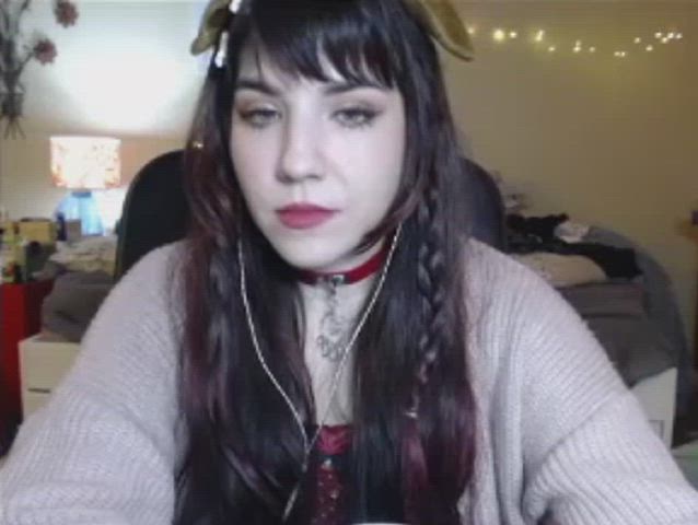 babe brunette fetish kinky portuguese sfw horny-facial-expressions mouth-kink gif