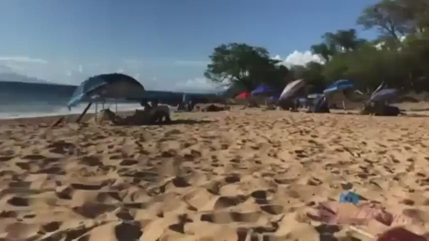 beach gabbie carter sideboob torpedo tits gif