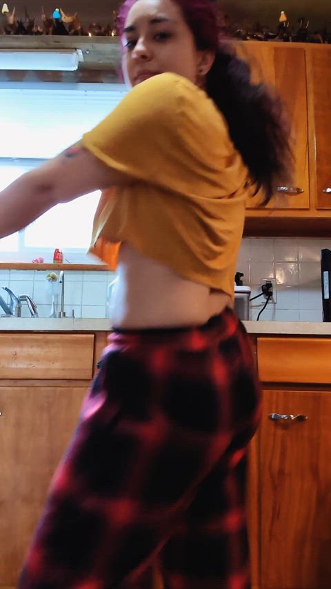 I just like to dance ✨