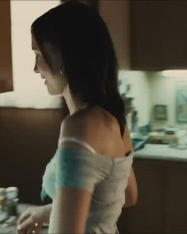 Vera Farmiga from the Conjuring movies has a great ass