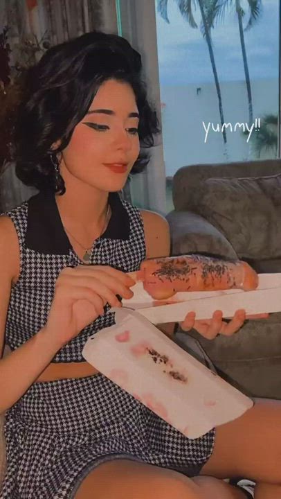Como come pija Lynda Parraaaa