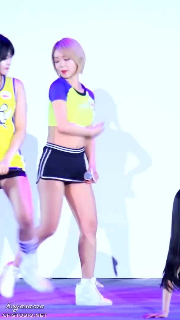 151112 AOA - Choa (2) [Miniskirt]